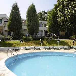 Hotel Zdravets - Free Parking